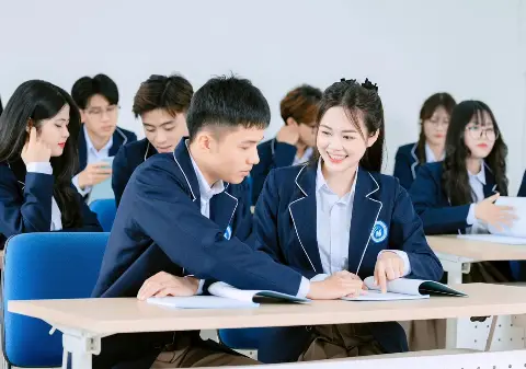 Trường học sinh thái